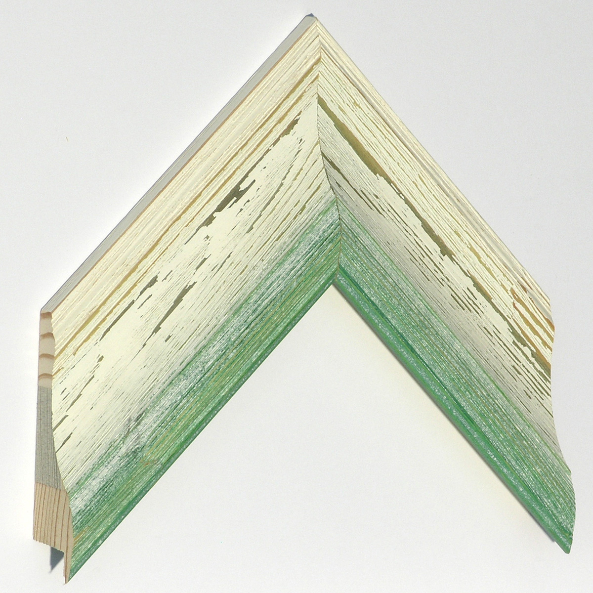 Bilderleiste keilgezinkte Pinie 66mm breit gekälkt Weiss-grün - Musterwinkel
